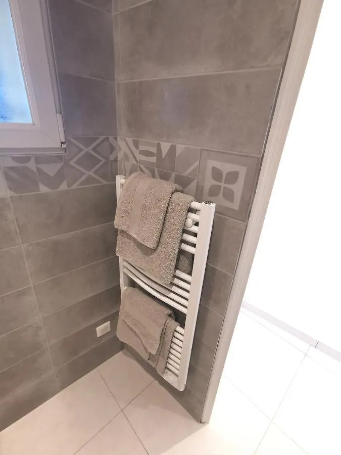 Superbe appartement avec piscine et stationnement Sainte-Maxime France